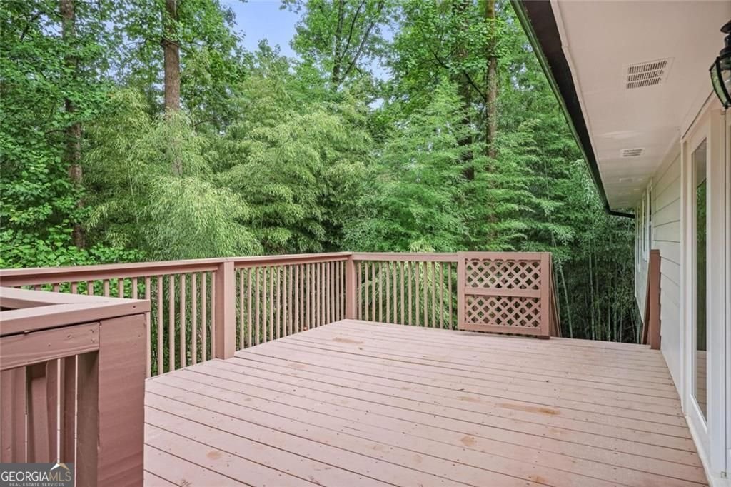110 Bonnie Lane Sandy Springs - Photo 32
