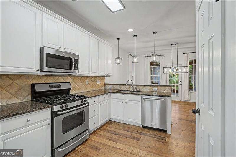 195 Cabots Cove Court Alpharetta - Photo 8