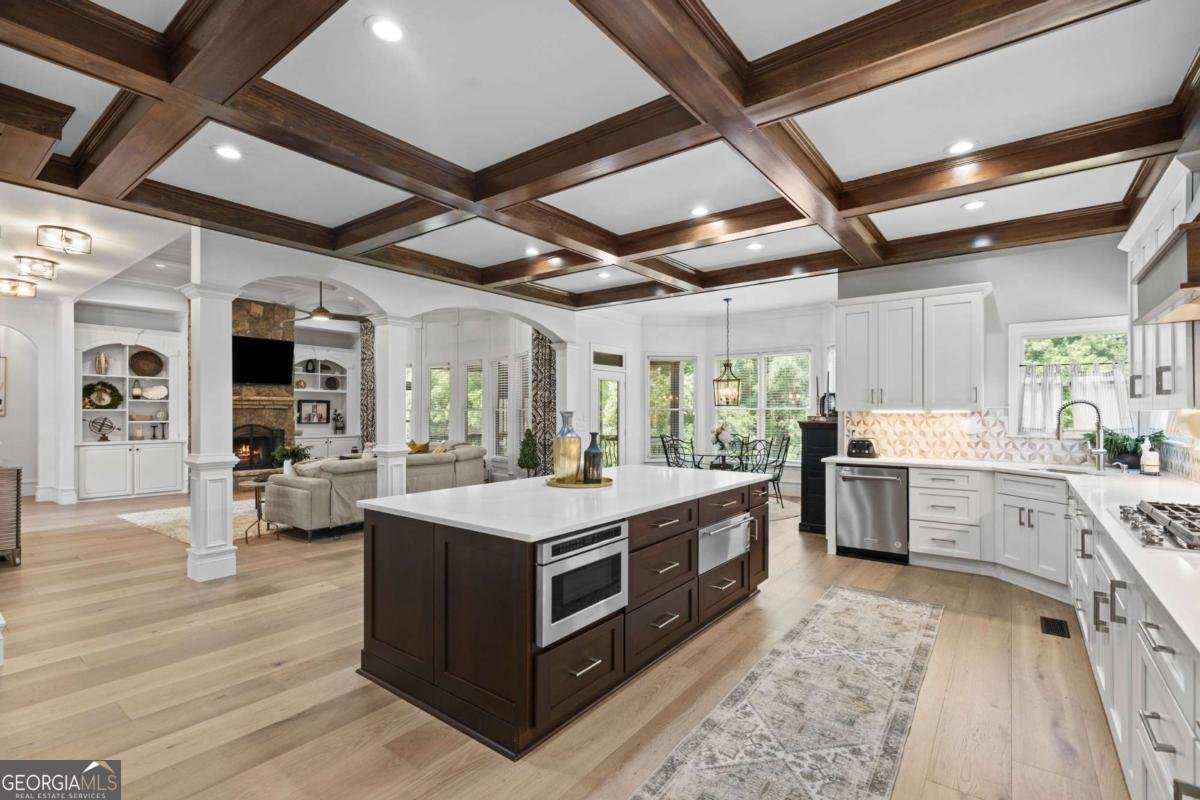 230 Millstone Parkway Woodstock - Photo 6