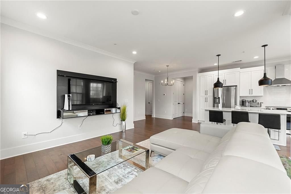 6890 Peachtree Dunwoody Road Sandy Springs - Photo 10