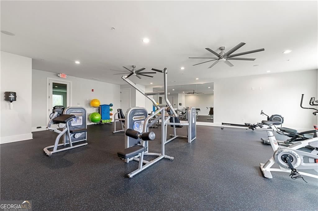 6890 Peachtree Dunwoody Road Sandy Springs - Photo 23