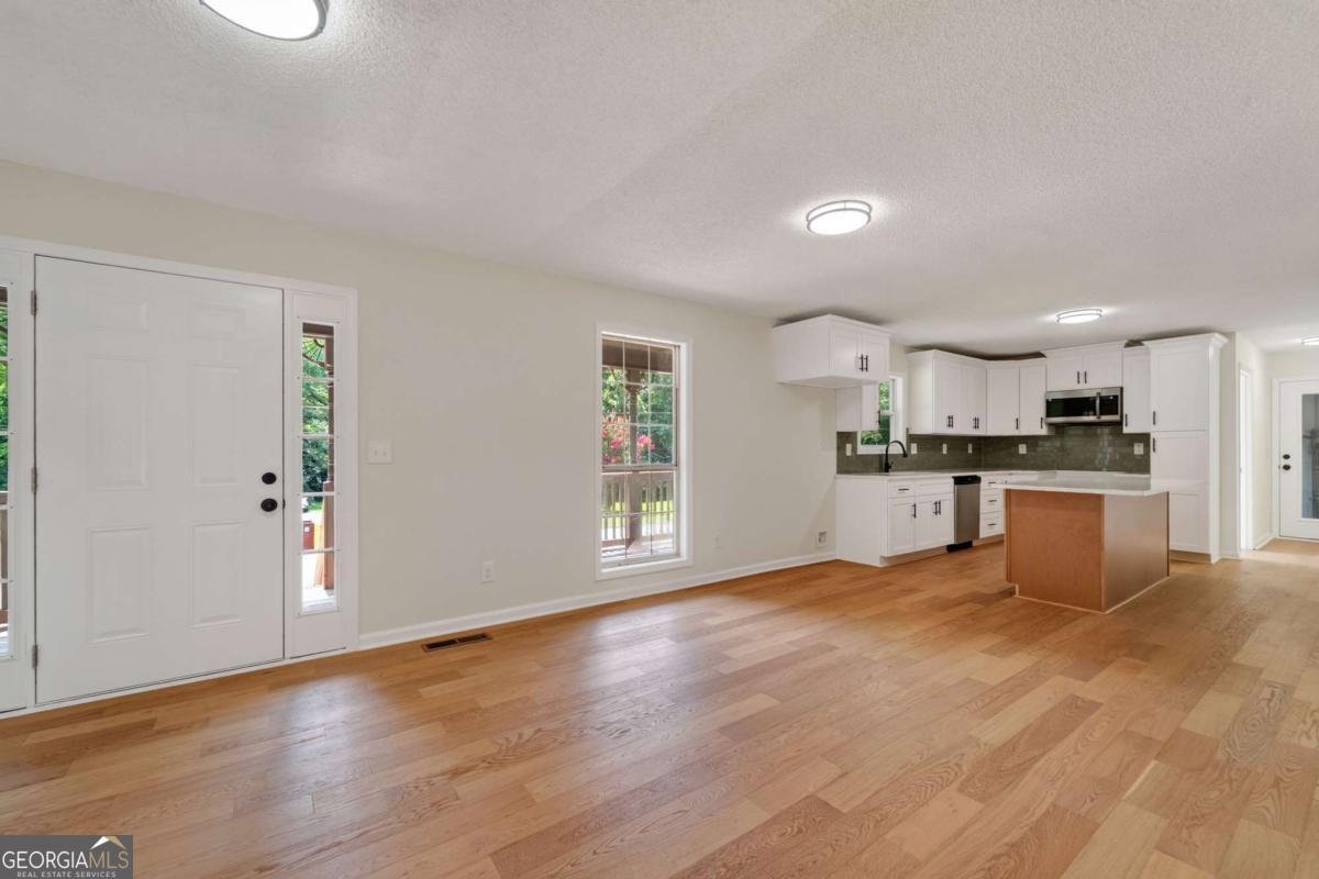 2125 Brandon Acres Drive Buford - Photo 7
