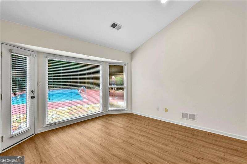 469 Timberlea Lake Drive Marietta - Photo 10