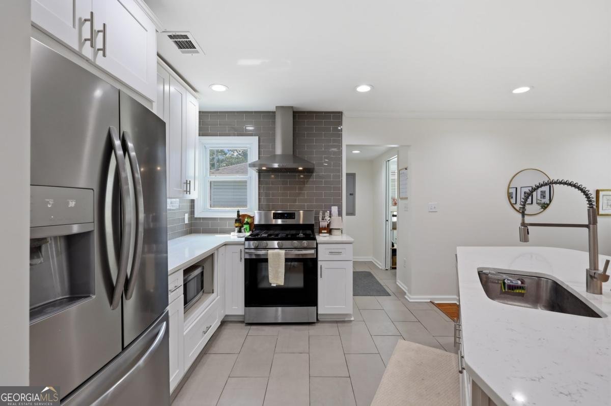 209 65th Street Savannah - Photo 16