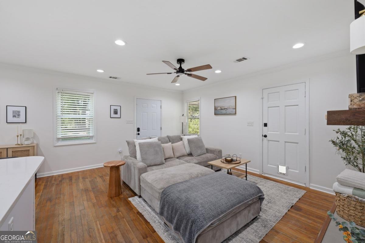 209 65th Street Savannah - Photo 6