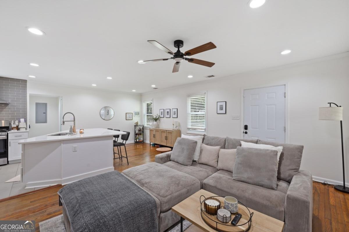 209 65th Street Savannah - Photo 7