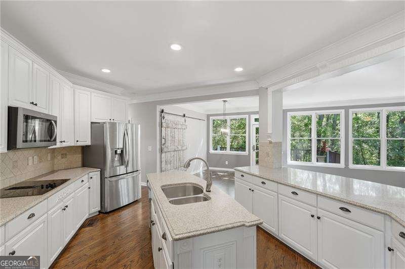 6185 Masters Club Drive Suwanee - Photo 12
