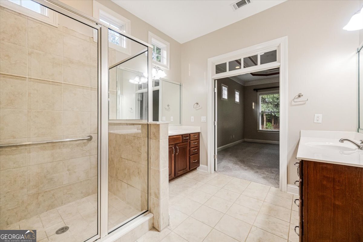 1067 Creekwood Circle Madison - Photo 18