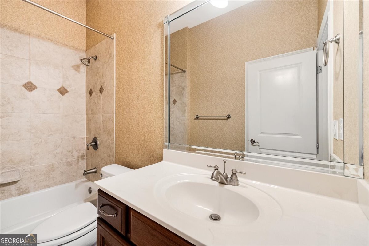 1067 Creekwood Circle Madison - Photo 8