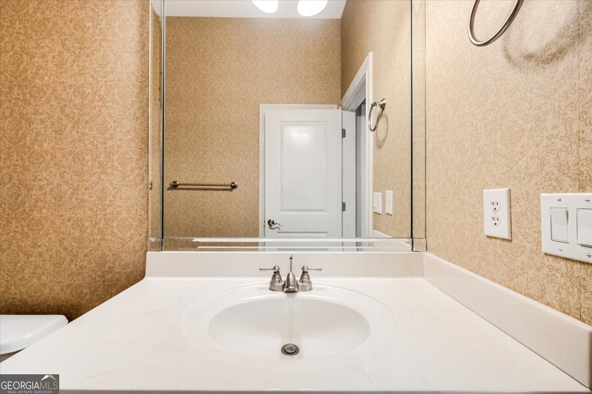 1067 Creekwood Circle Madison - Photo 9