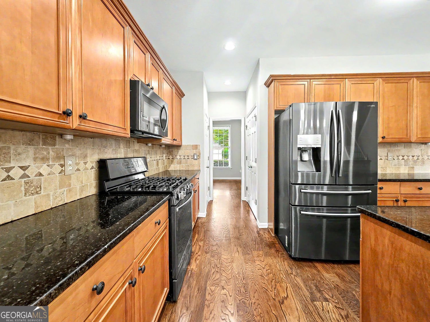 219 Elmbrook Lane Canton - Photo 13