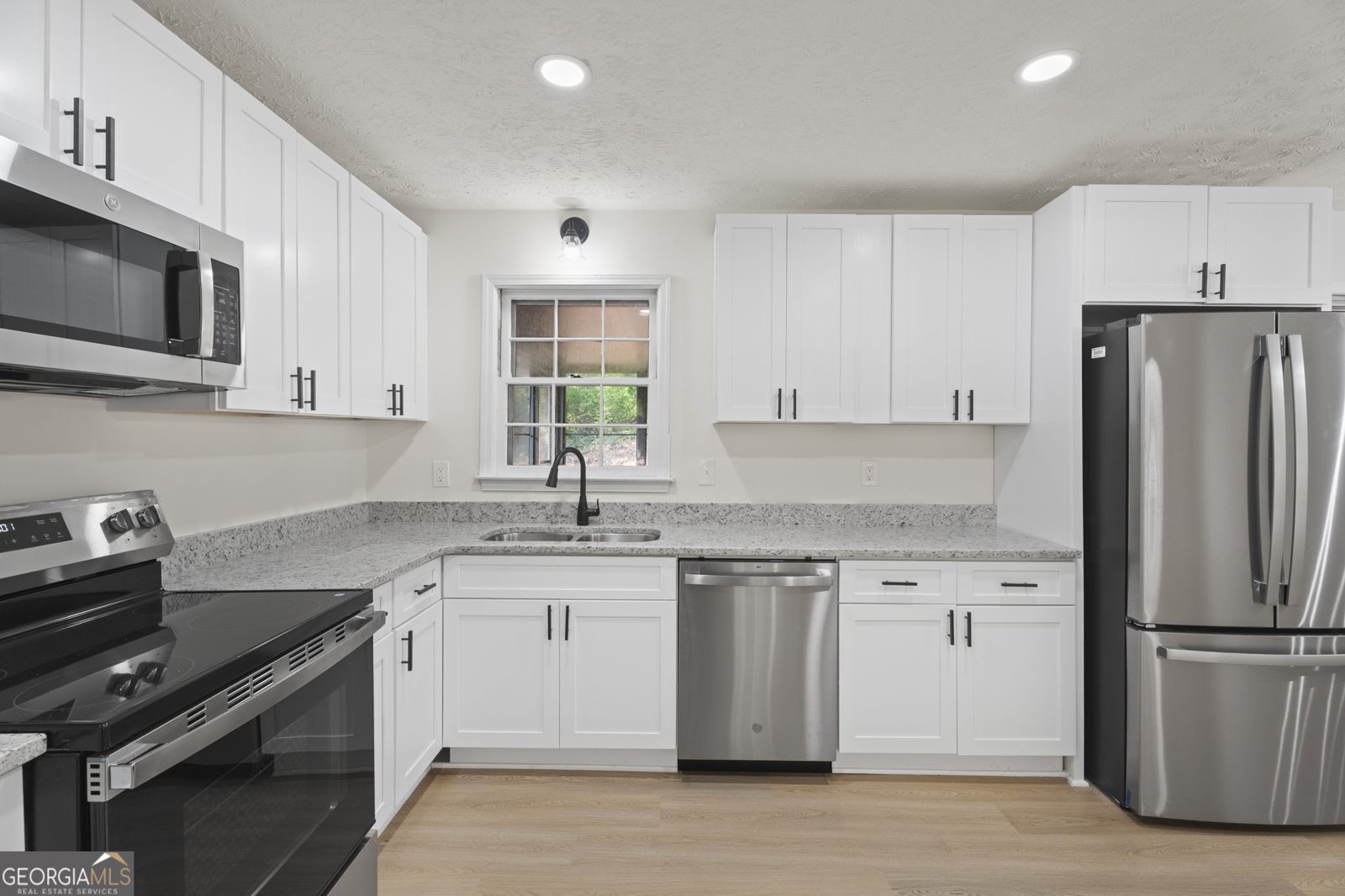 2107 Windsor Drive Snellville - Photo 13