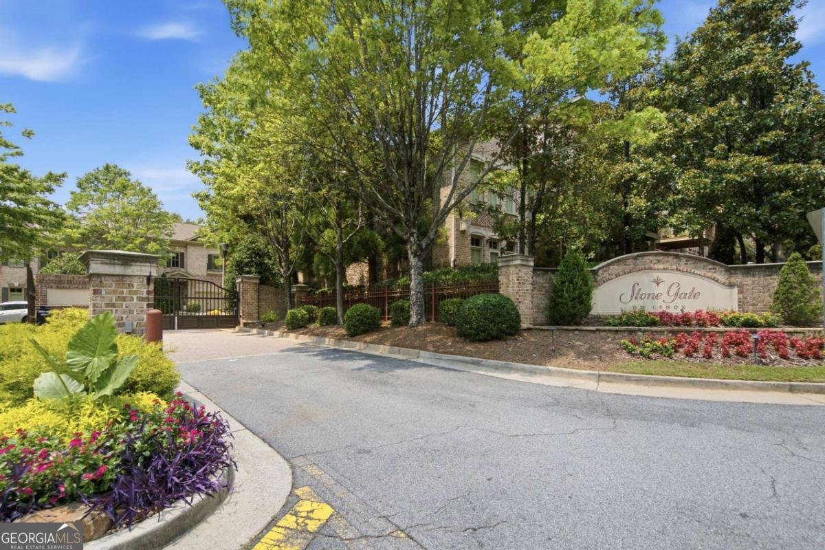 3061 Stone Gate Drive Atlanta - Photo 32