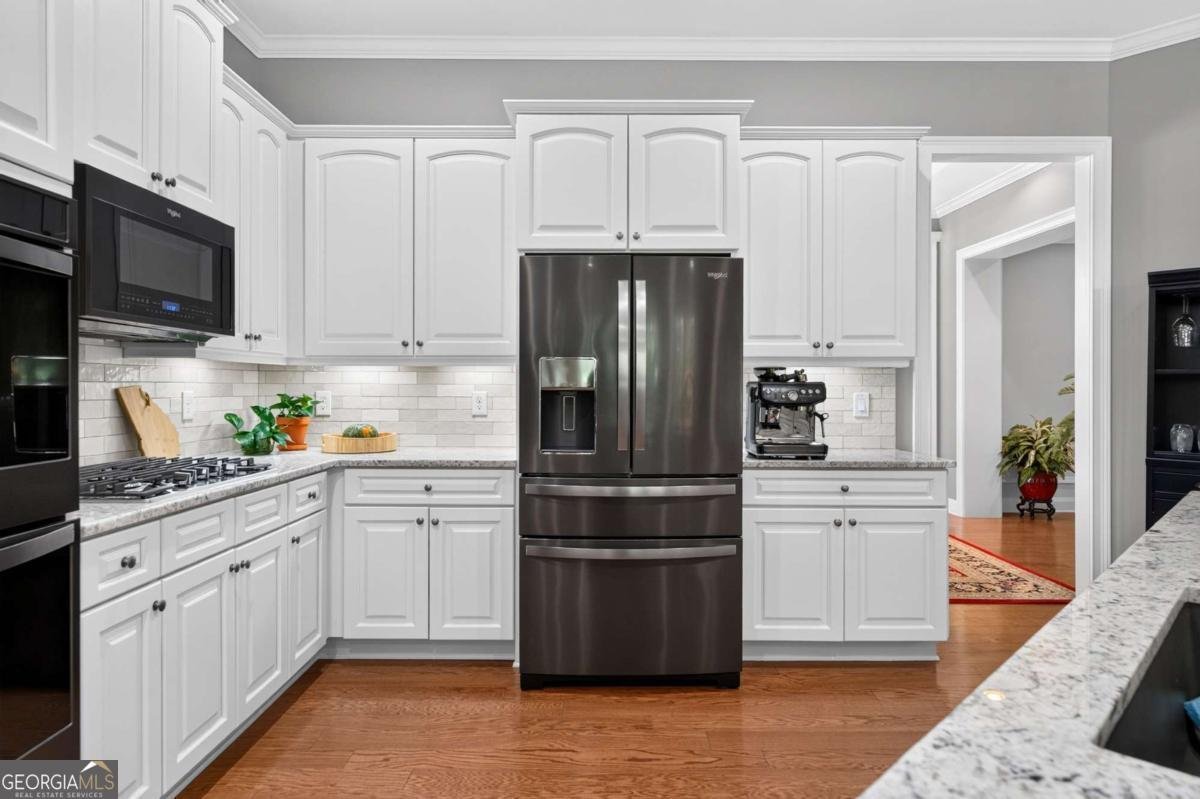 408 Larkspur Drive Canton - Photo 32