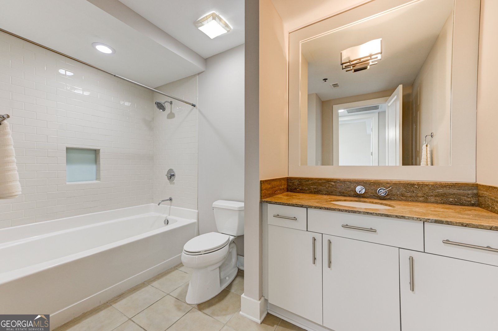4561 Olde Perimeter Way Atlanta - Photo 22