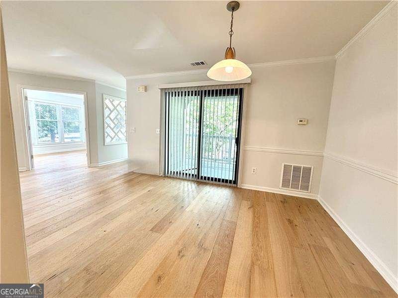 211 Abingdon Way Sandy Springs - Photo 11