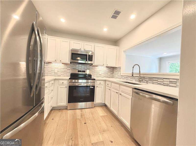 211 Abingdon Way Sandy Springs - Photo 16