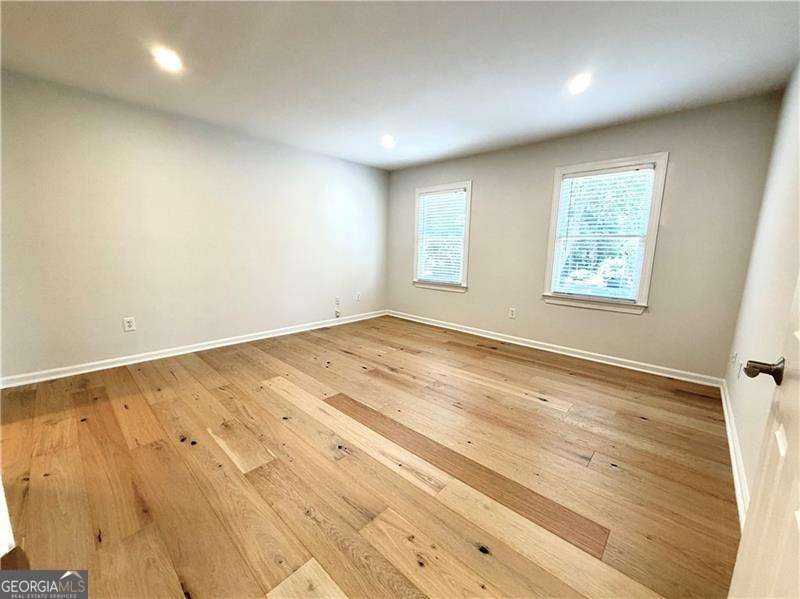 211 Abingdon Way Sandy Springs - Photo 17