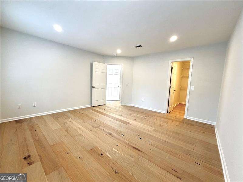 211 Abingdon Way Sandy Springs - Photo 18