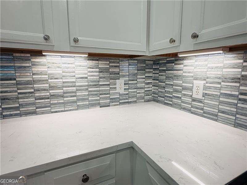 211 Abingdon Way Sandy Springs - Photo 22