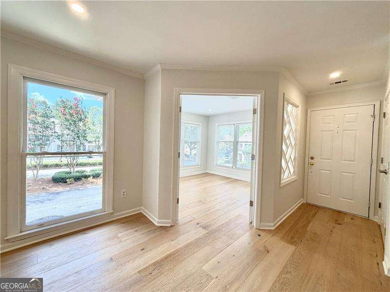 211 Abingdon Way Sandy Springs - Photo 28