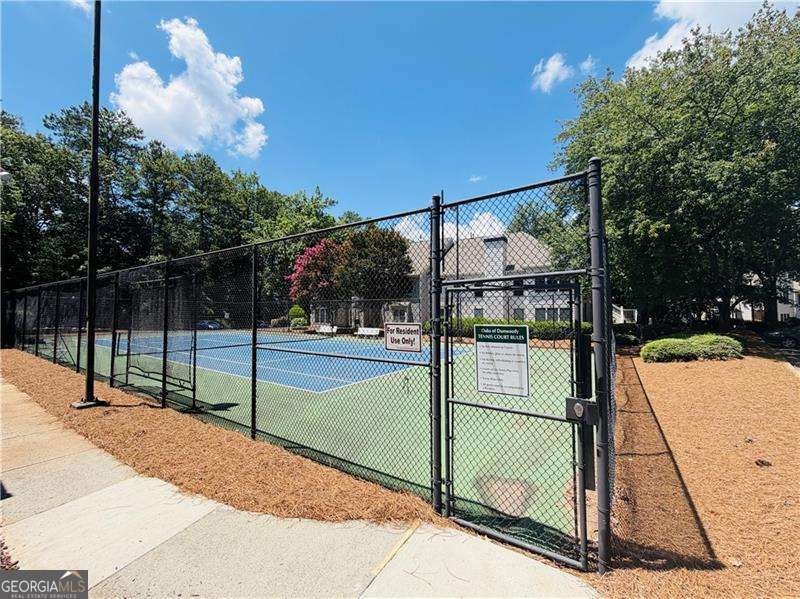 211 Abingdon Way Sandy Springs - Photo 37