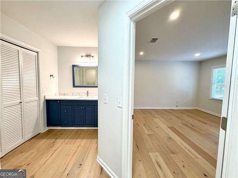 211 Abingdon Way Sandy Springs - Photo 44