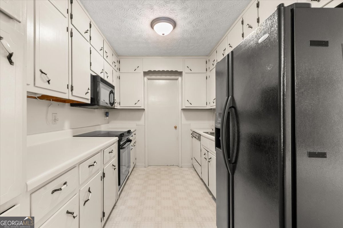 454 Hilltop Road Conyers - Photo 12