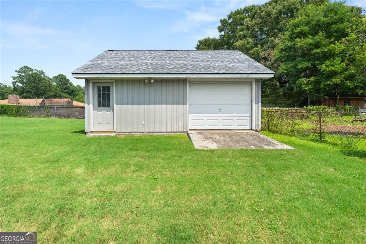 454 Hilltop Road Conyers - Photo 32