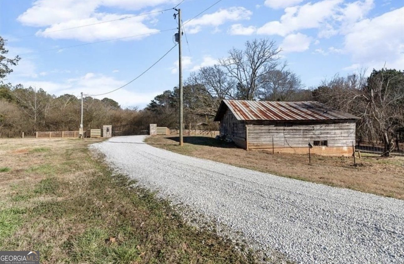 80 Hand Road Bowdon - Photo 32