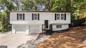 3291 Wintercreeper Drive Lithonia - main photo