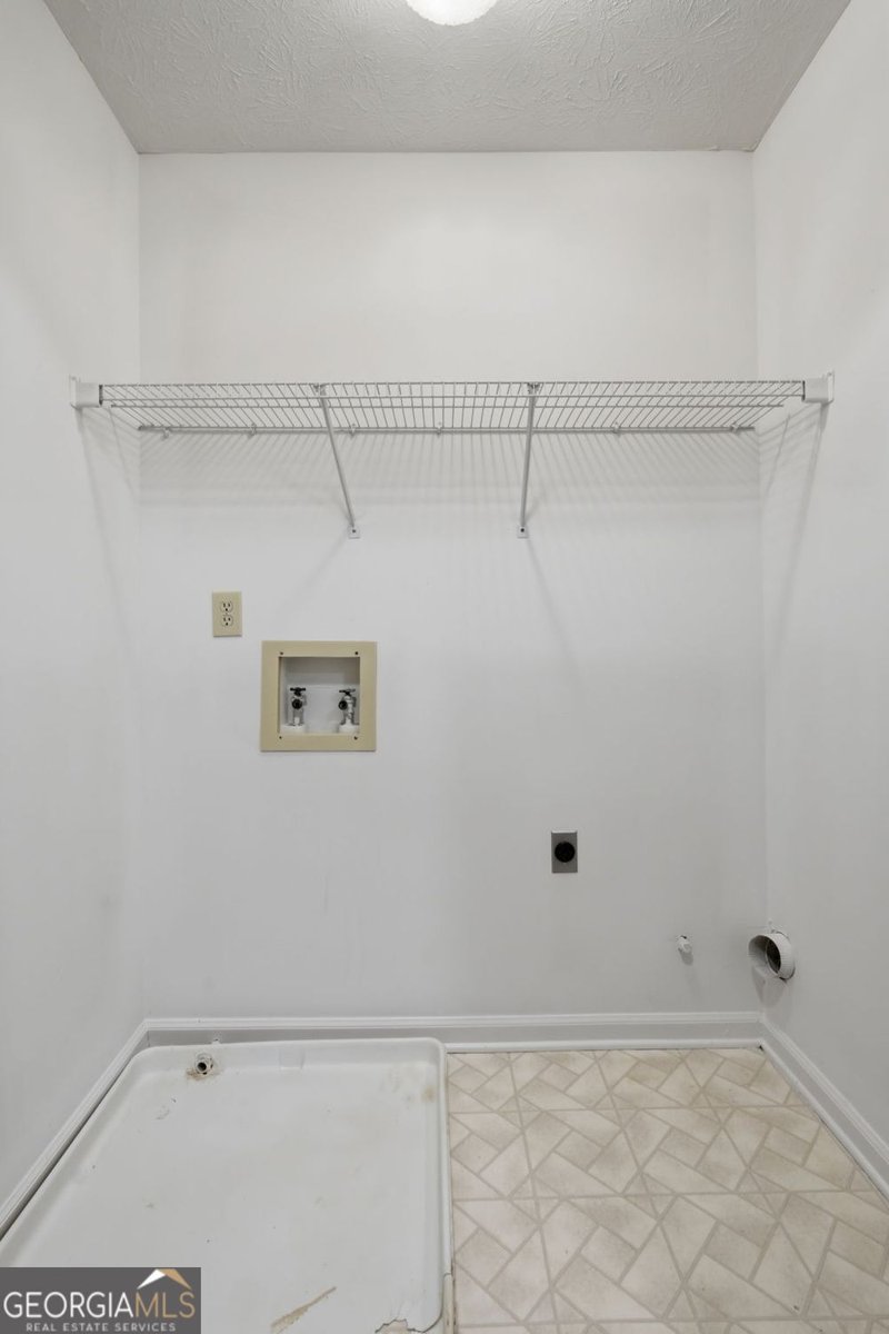 1427 Emerald Pine Court Lawrenceville - Photo 46