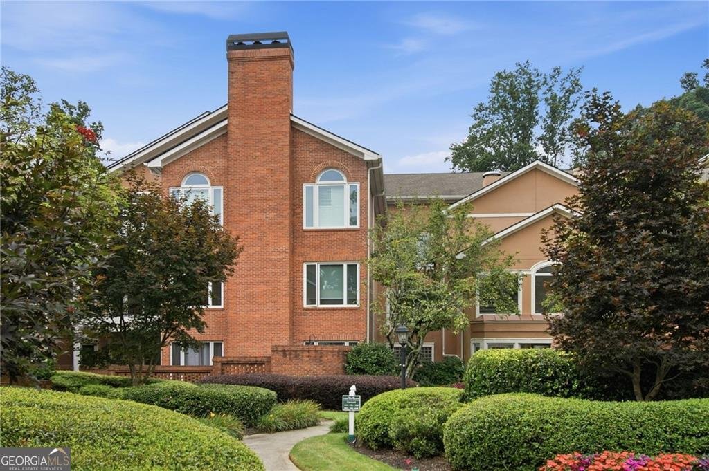 5350 Brooke Ridge Drive Dunwoody - main photo