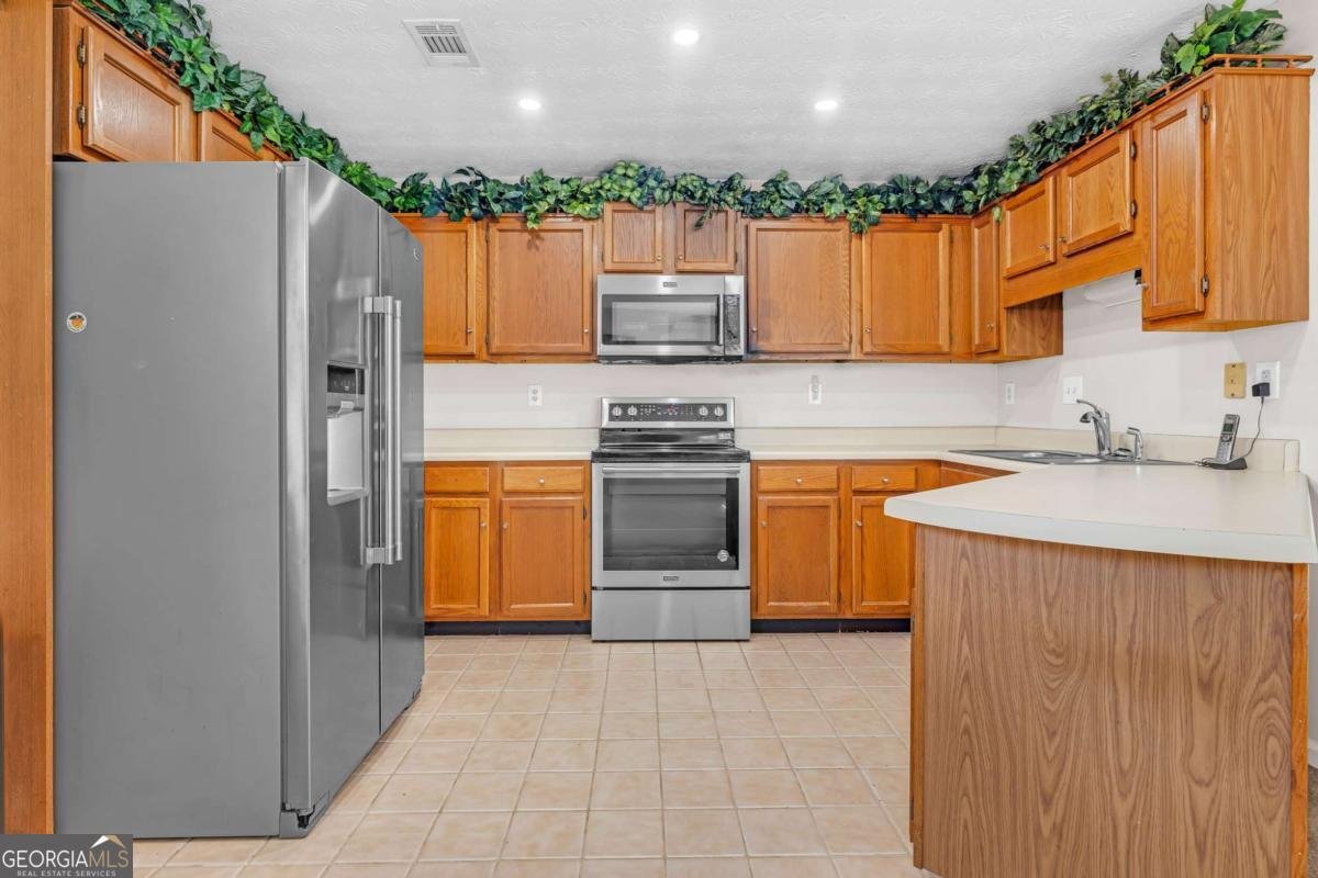 3357 Salem Cove Trail Conyers - Photo 8