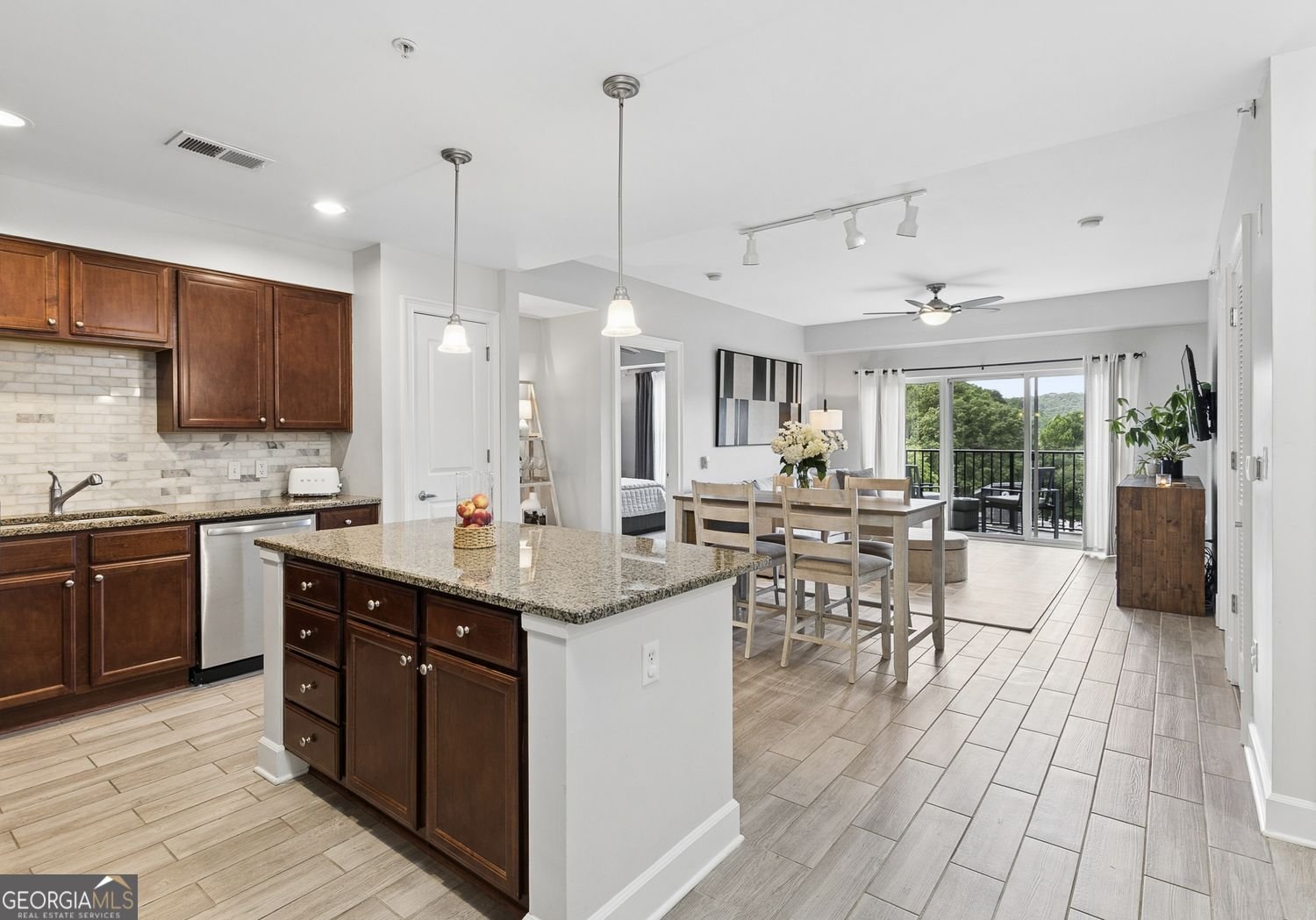 200 River Vista Drive Atlanta - main photo