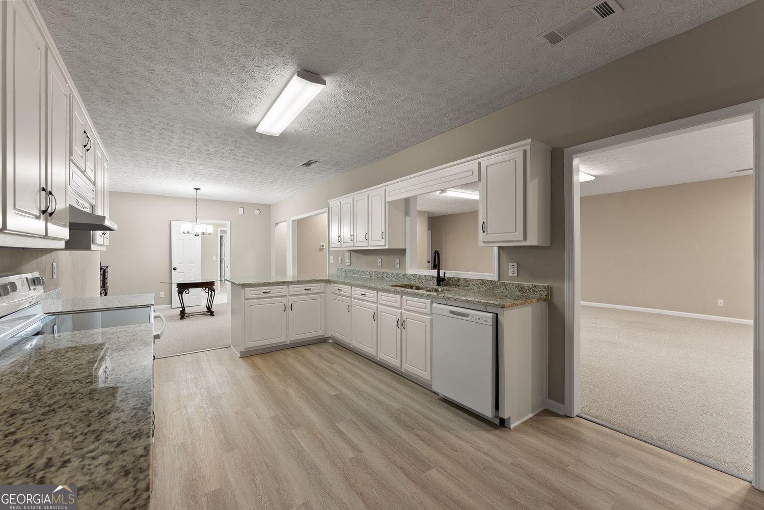 1194 Foster Road Statham - Photo 31