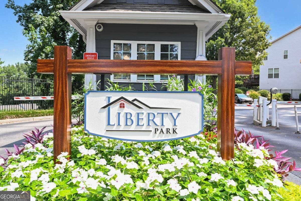 1524 Liberty Parkway Atlanta - Photo 32