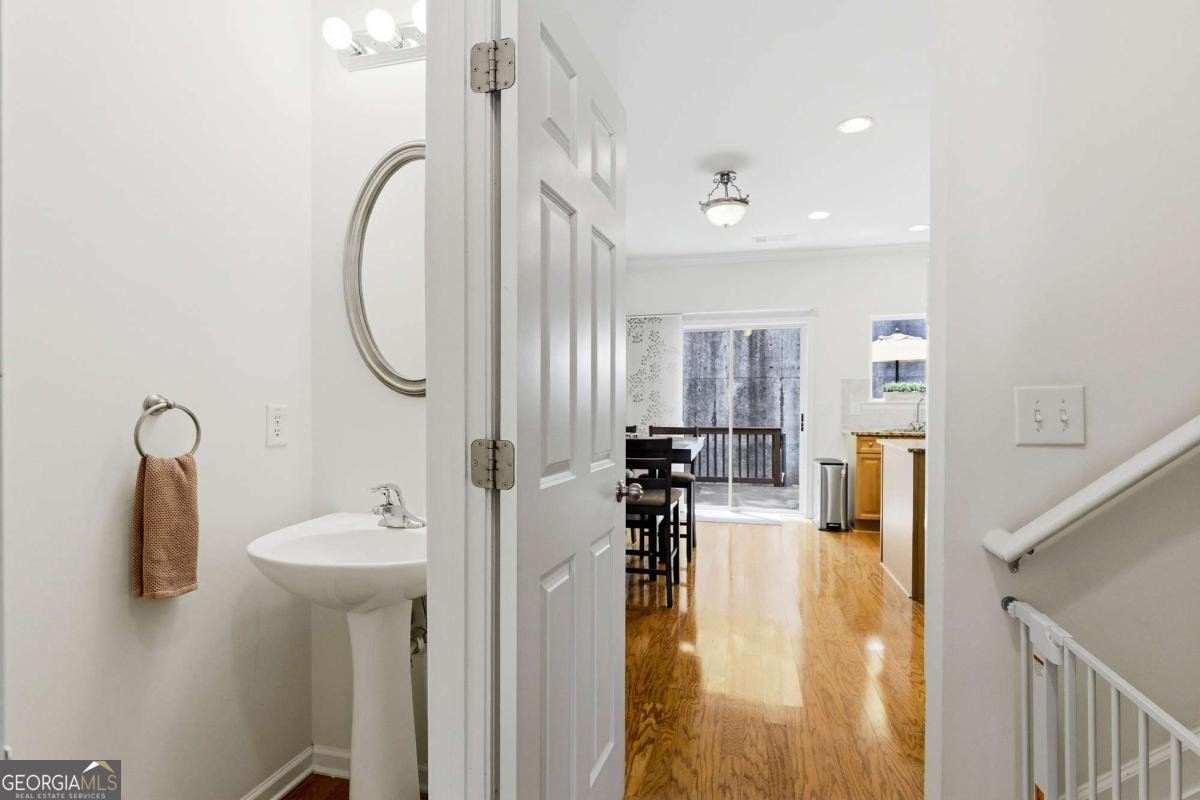 1524 Liberty Parkway Atlanta - Photo 9