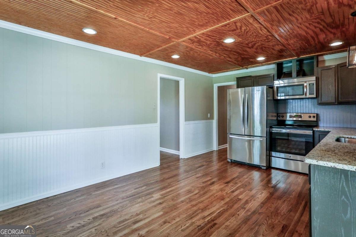 680 North Avenue Madison - Photo 11