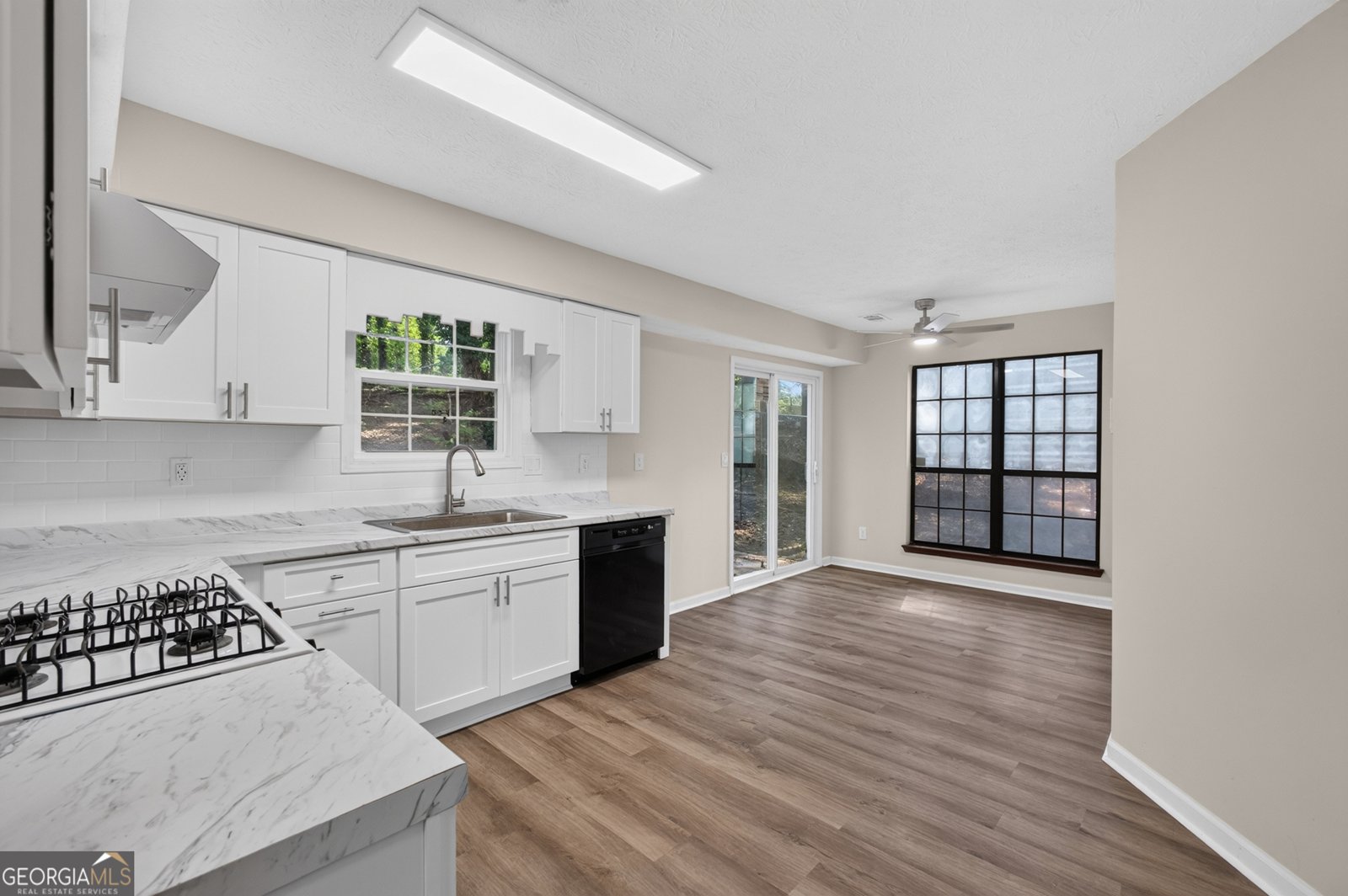 184 Timothy Lane Lilburn - Photo 10