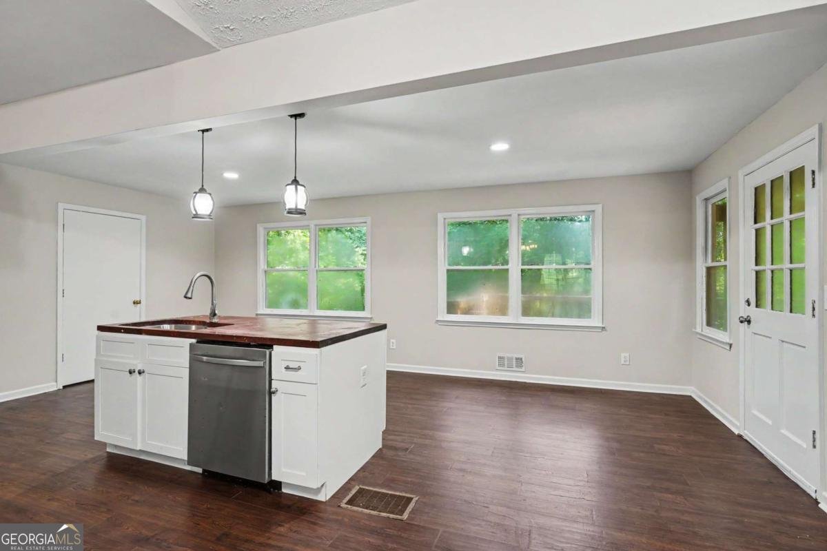 104 Chip Place Stockbridge - Photo 7
