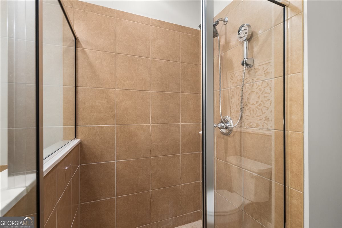 2704 Wander Lane Alpharetta - Photo 17