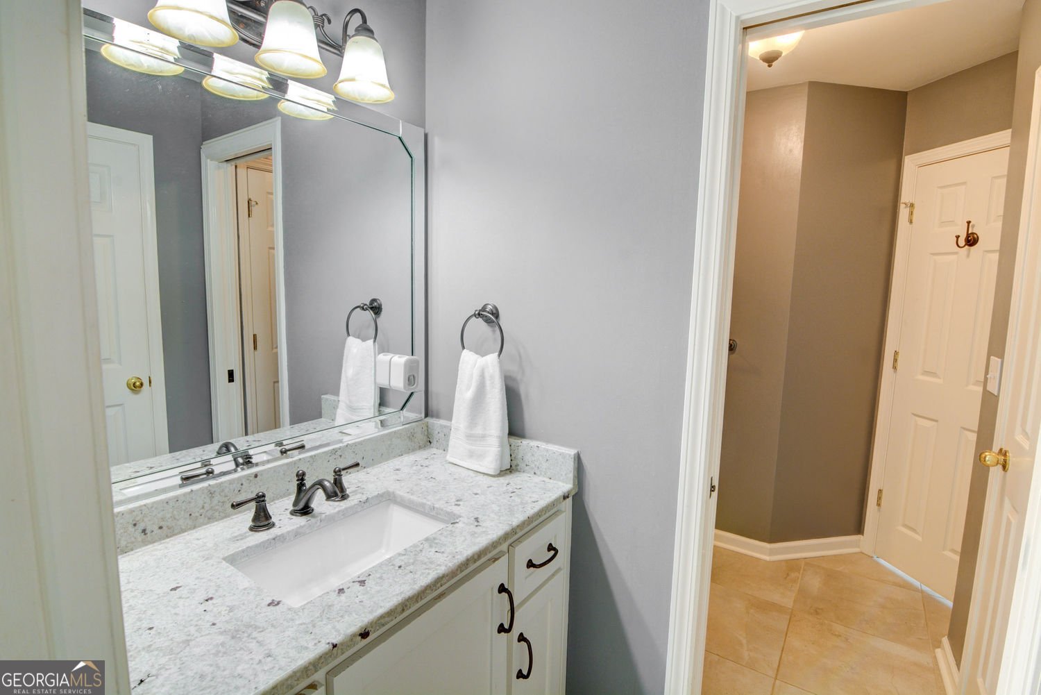 4340 Missendell Lane Peachtree Corners - Photo 32