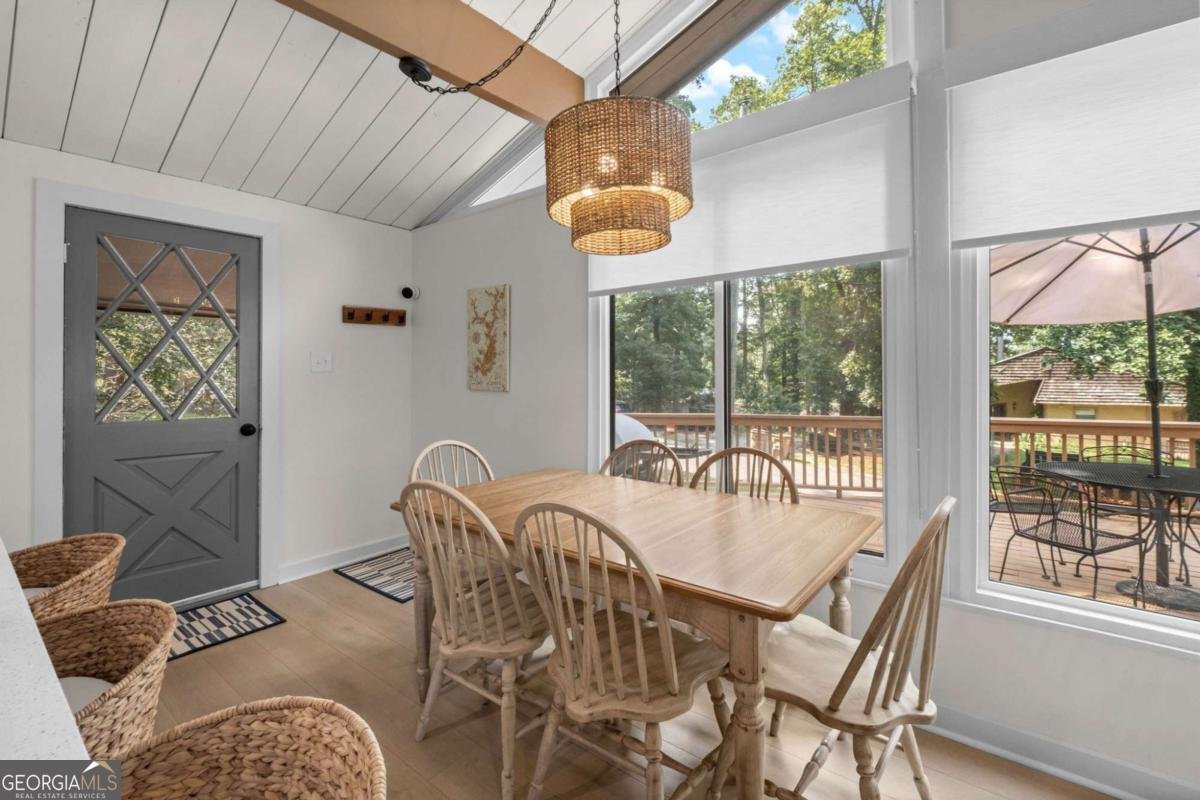 2455 Hawk Creek Trail Cumming - Photo 16