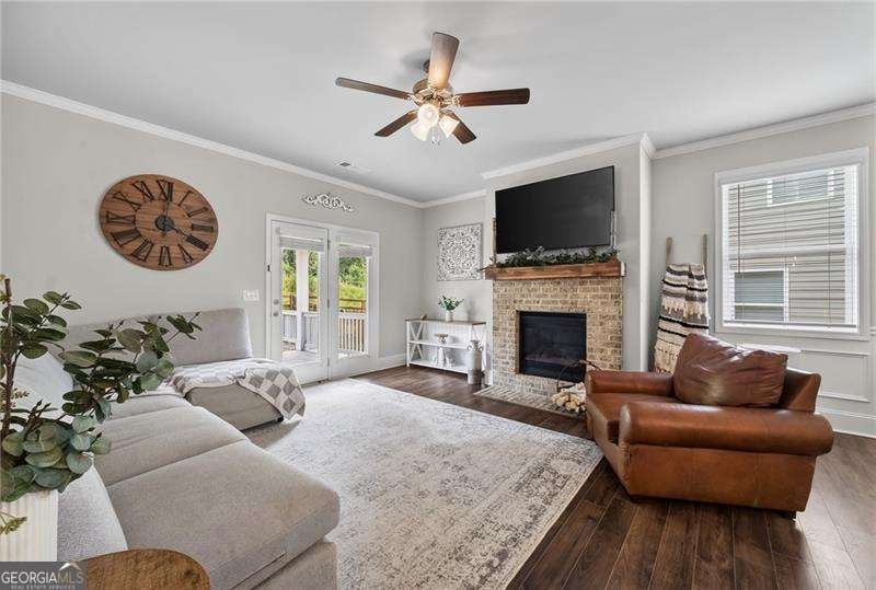 6414 Crosscreek Lane Flowery Branch - Photo 9