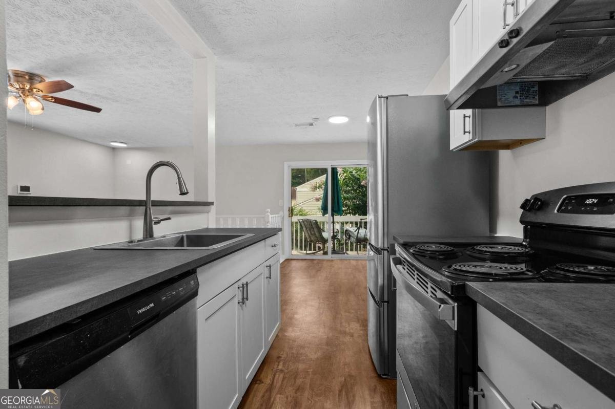 1356 Old Coach Road Marietta - Photo 11