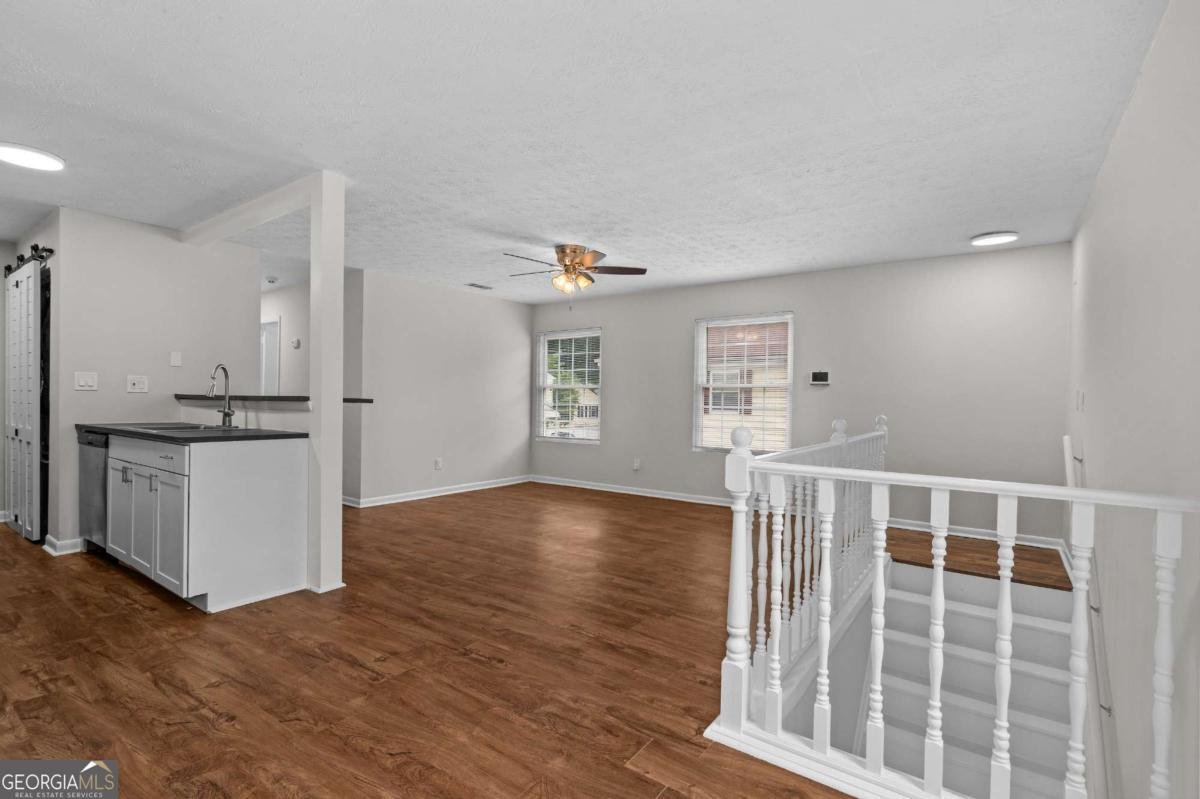 1356 Old Coach Road Marietta - Photo 8