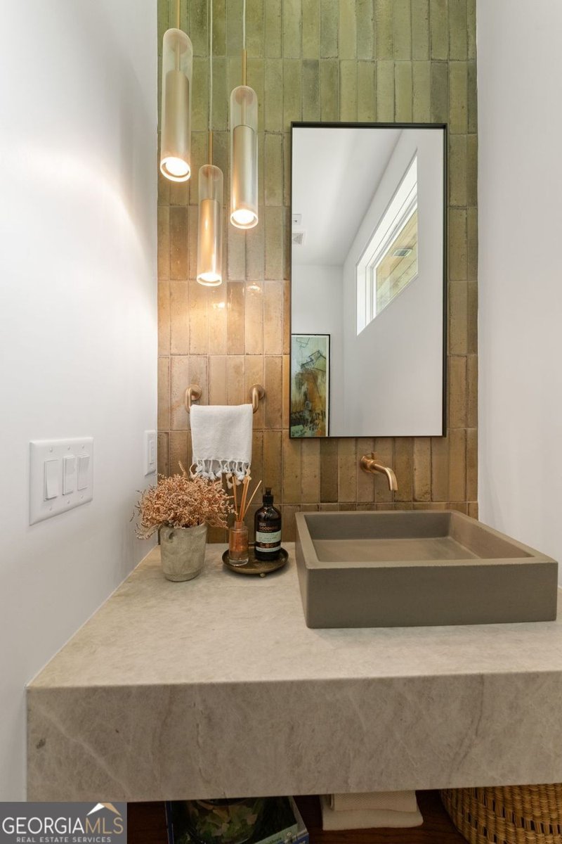574 Riverside Road Sugar Hill - Photo 28
