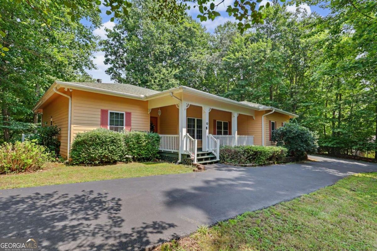2360 Robin Hood Trail Hiawassee - main photo