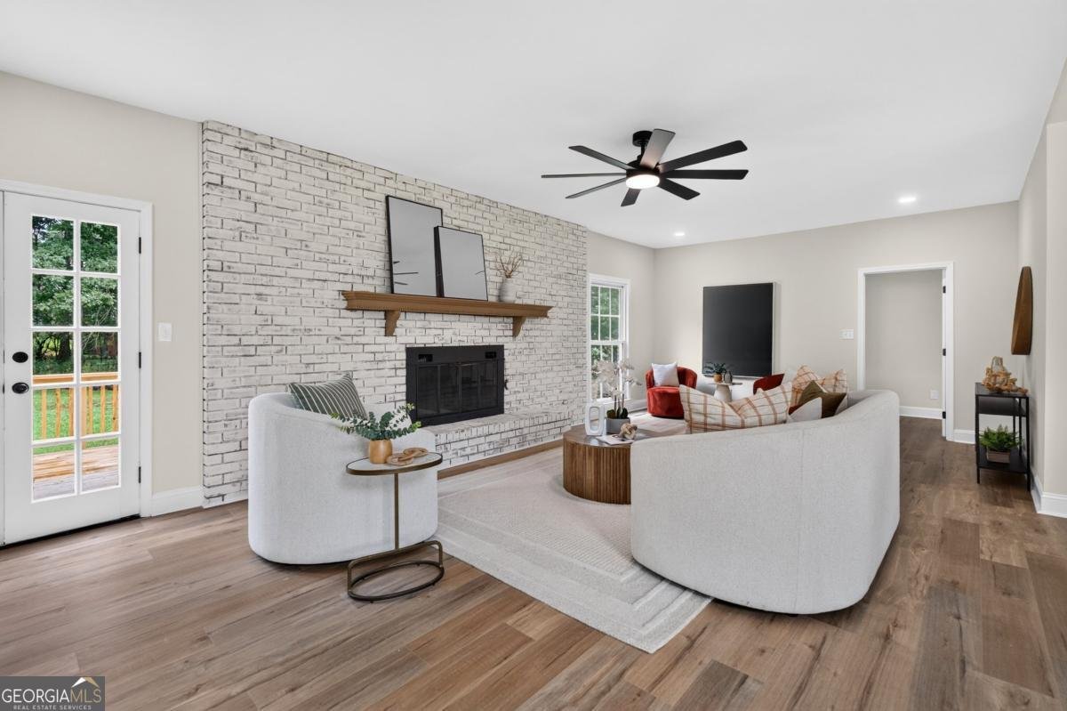 560 Hawthorne Drive Fayetteville - Photo 8